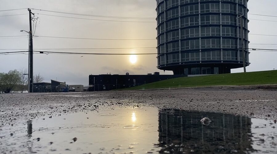 How much rain fell in Kenora on Tuesday?