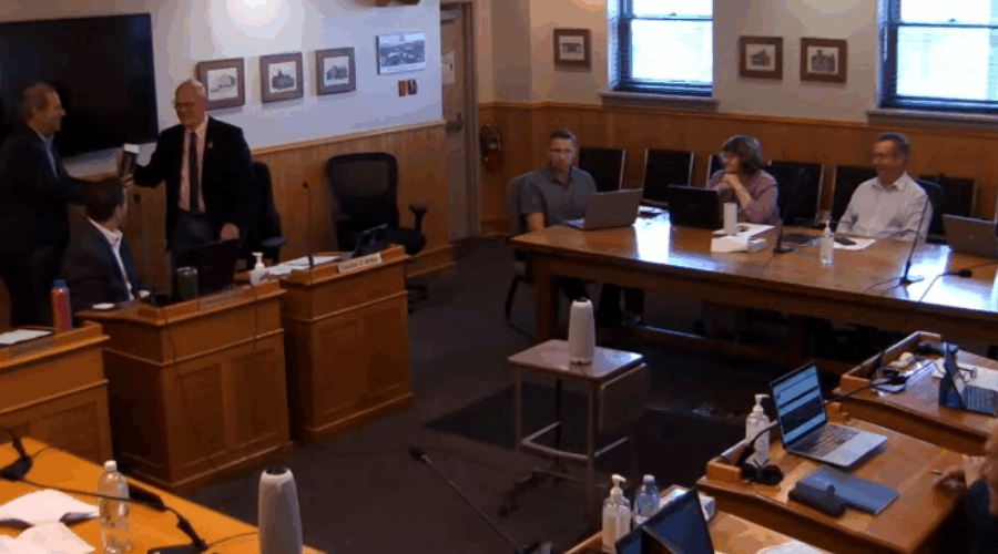 City thanks Reynard, McMillan, Van Walleghem for their service