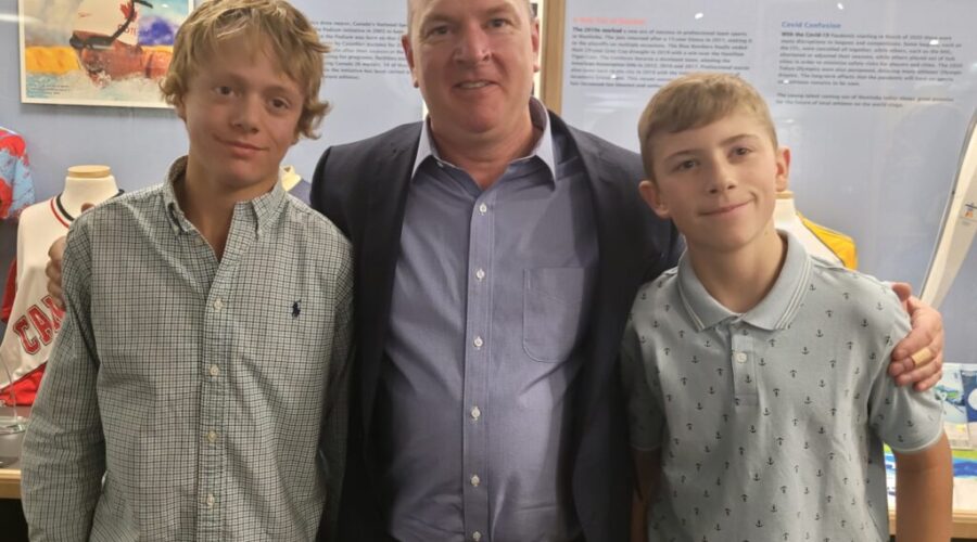 Two local sailors awarded by Sail Manitoba