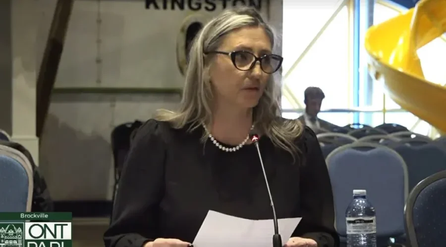 Labour suggests $20 minimum wage