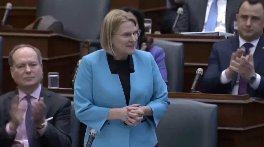 Province helps out Cat Lake