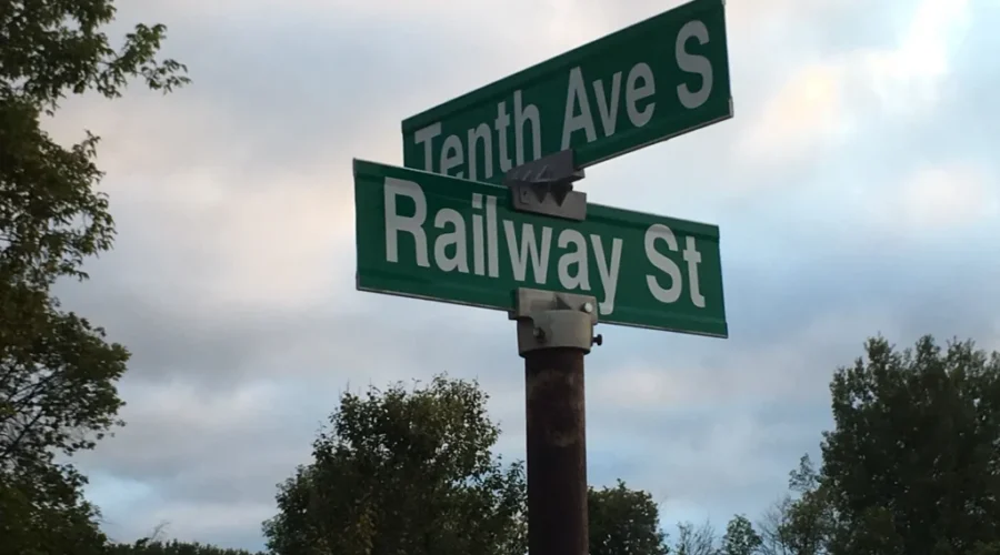 City proposing to extend sewer and water services down Railway Street