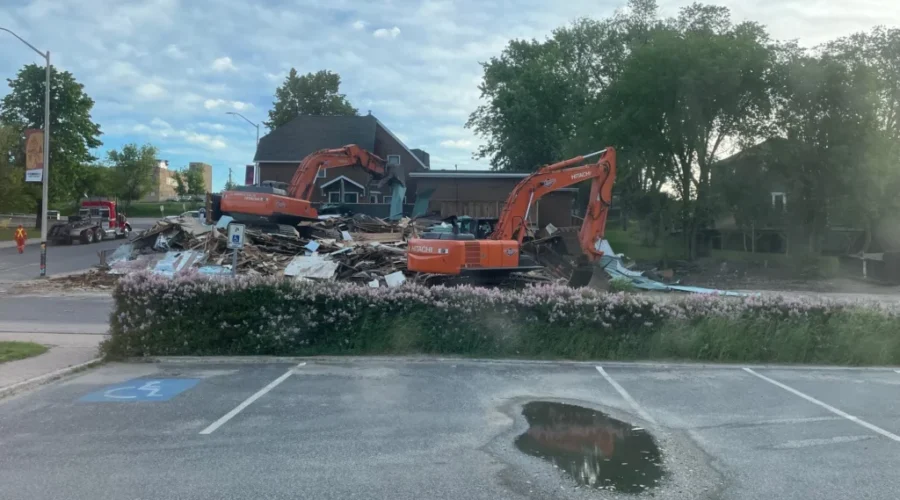 Frosted Foods building being demolished