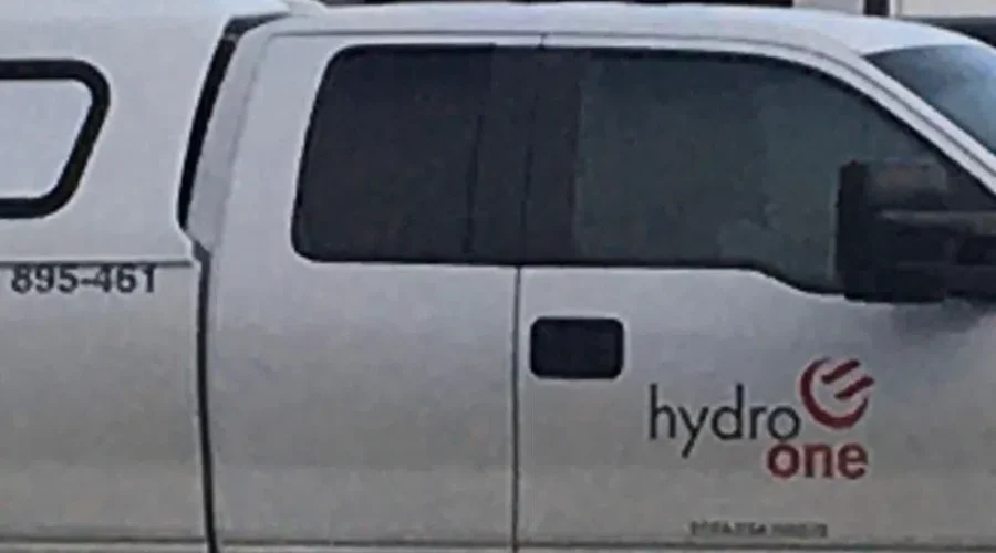 Hydro out north of Kenora