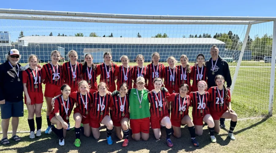 Kenora high school soccer teams travel to OFSAA
