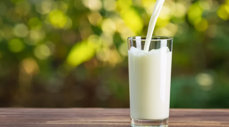 Milk prices climb 3% over the past year