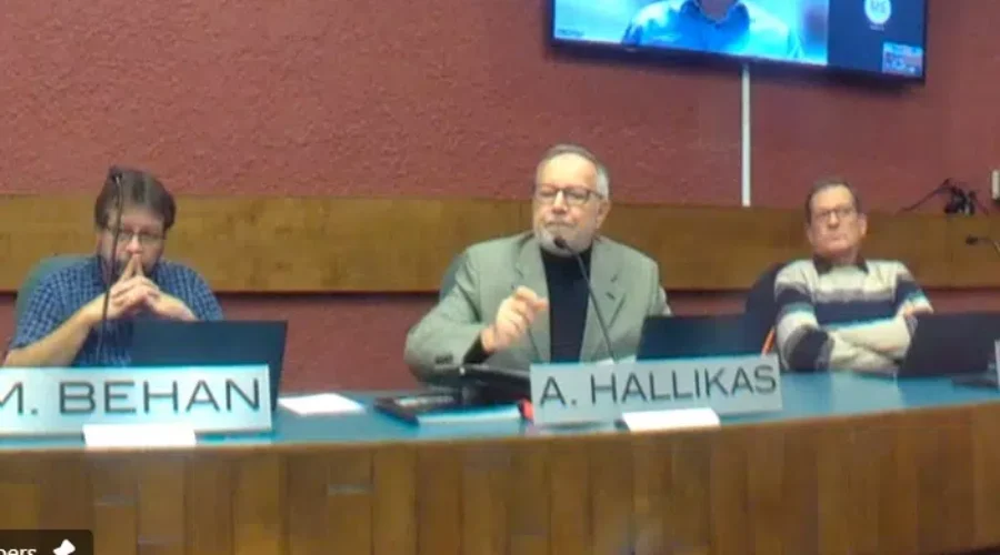 Town issues statement over former councillor’s lawsuit