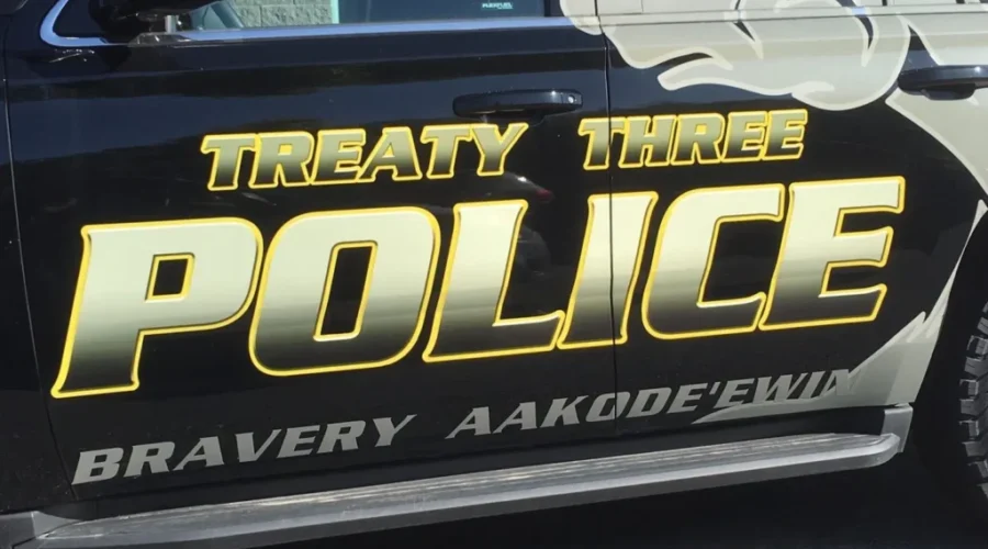 Grassy Narrows stays with the Treaty Three Police Service