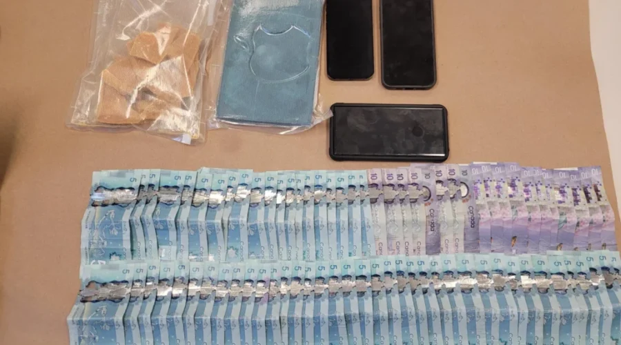 Traffic stop in Kenora leads to the seizure of roughly $400,000 worth of fentanyl