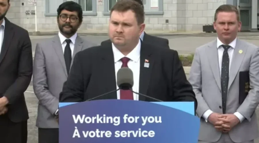 Provincial cabinet minister takes leave of absence