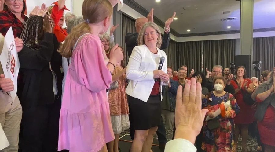 Susan Holt leads Liberals to majority win in New Brunswick election