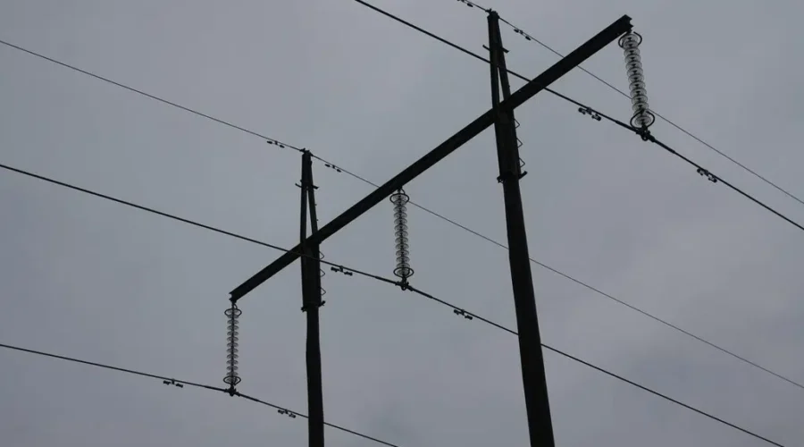 Kenora high school sending students home due to power issue