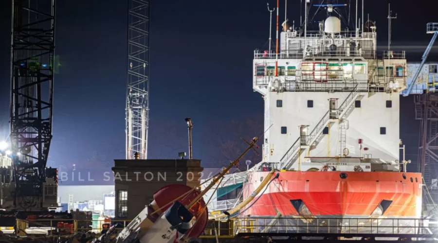 Theodore Too tugboat partially sinks in Ontario