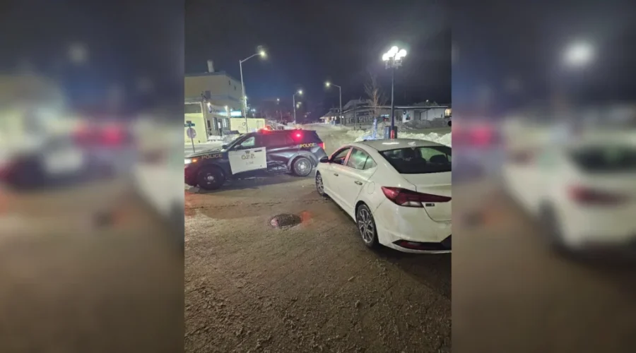 No one injured after impaired driver crashes into police cruiser in Kenora