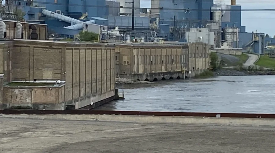 25% surcharge now applied to hydro delivered stateside