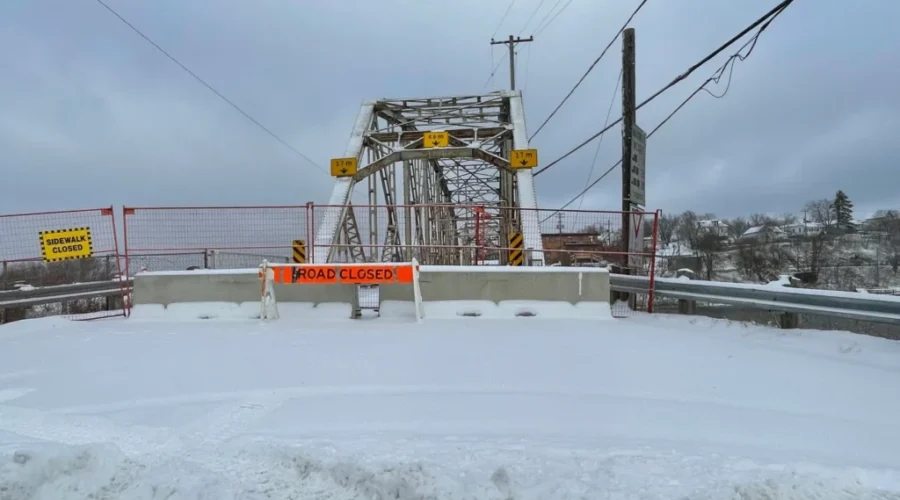 Portage Bay Bridge continues to be closed indefinitely