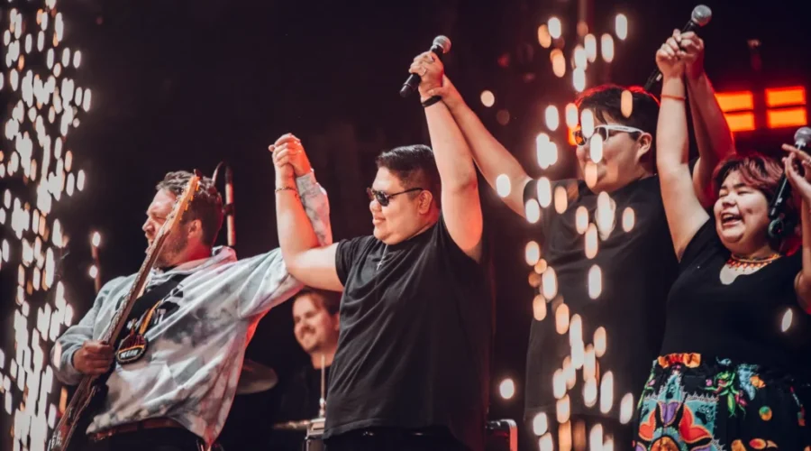 Northwestern Ontario teacher nominated for award given at JUNOs