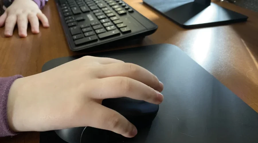 Court allows case against social media giants to proceed