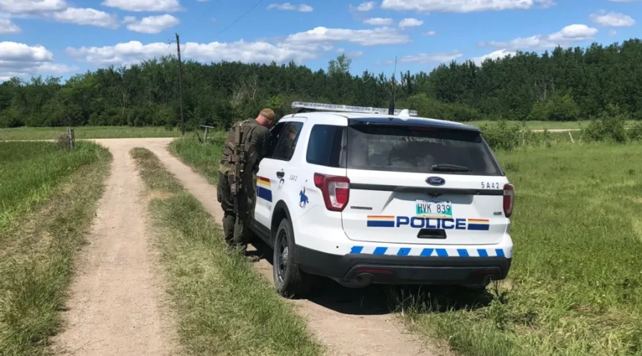 Plane crash kills two near Steinbach