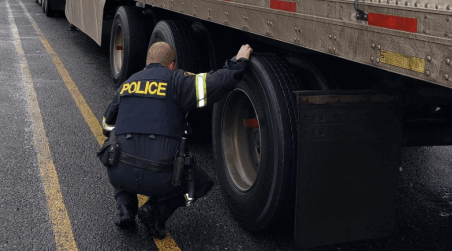 Crackdown on unsafe commercial vehicles in Kenora