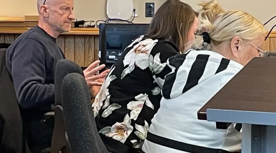 Councillor calls for resignation of provincial cabinet minister