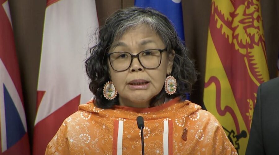 NDP MP Lori Idlout crosses floor, joins Liberals