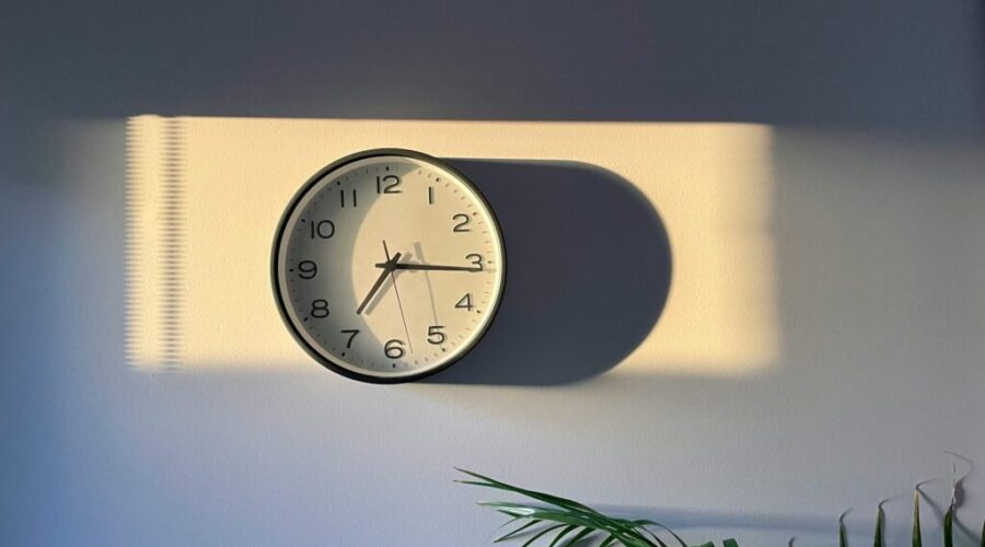How to prep for the “spring forward” this Sunday
