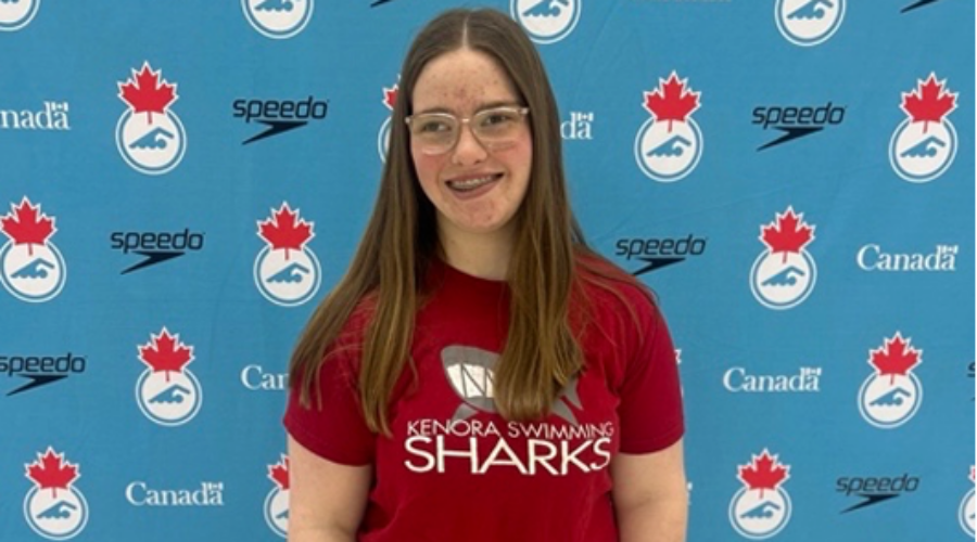 15-year old Kenora paraswimmer breaks another record